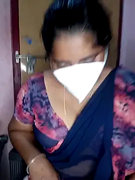 Snapshot of Jessi_25 chatting on 4, 11, 2025 Jessi 25 online show from 4, 11, 2025