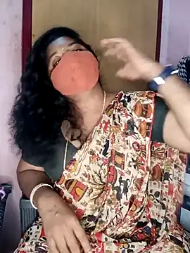 Snapshot of Jessi_25 chatting on 4, 12, 2025 Jessi 25 online show from 4, 12, 2025