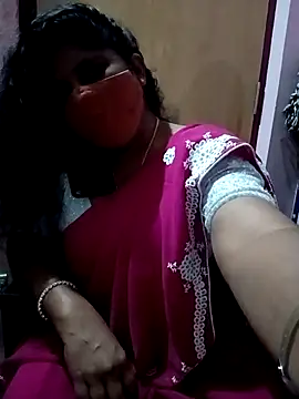 Snapshot of Jessi_25 chatting on 14, 12, 2025 Jessi 25 online show from 14, 12, 2025