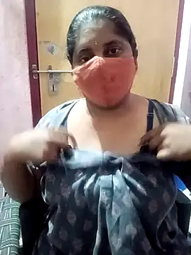 Snapshot of Jessi_25 chatting on 21, 12, 2025 Jessi 25 online show from 21, 12, 2025