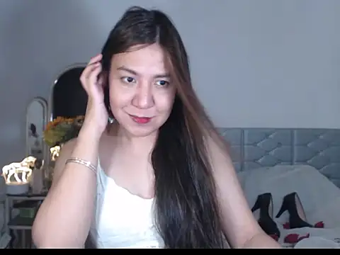 stellahugeX online show from 11, 10, 2025