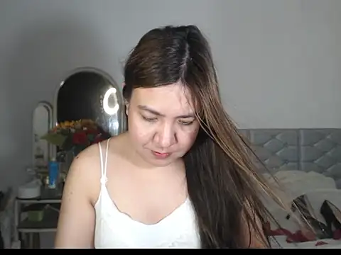 stellahugeX online show from 28, 11, 2025