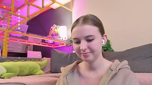 FlexiPixie online show from 14, 10, 2025