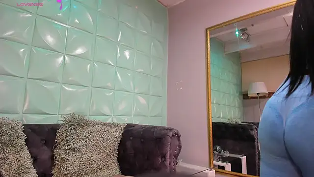 Snapshot of SailonTeen chatting on 30, 11, 2025 SailonTeen online show from 30, 11, 2025