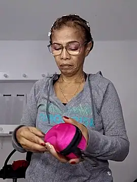 Merybeks online show from 2, 10, 2025