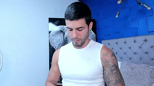 andres-clark92 online show from 29, 9, 2025