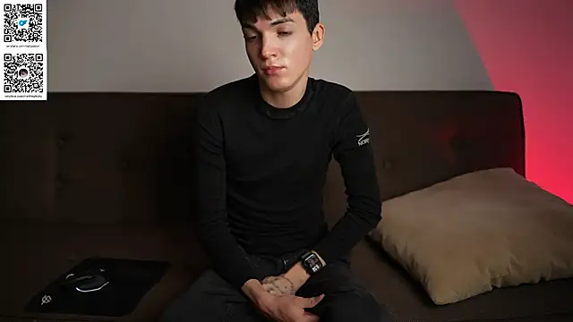 Snapshot of MattyandAiden chatting on 5, 3, 2026 MattyandAiden online show from 5, 3, 2026