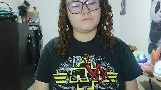 greeneyes nurse online show from 26, 5, 2026