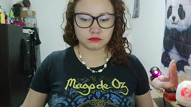 Snapshot of greeneyes_nurse chatting on 10, 7, 2026 greeneyes nurse online show from 10, 7, 2026