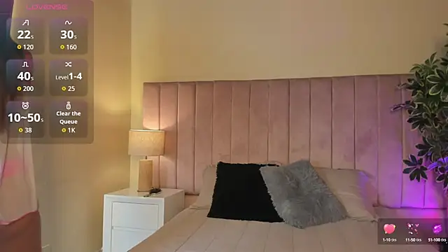 hellen mckenzie online show from 16, 10, 2025