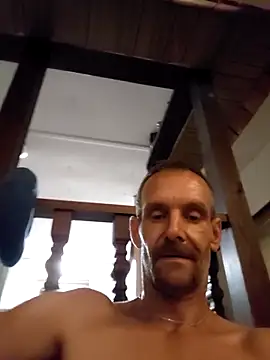 Snapshot of Hungwell1515 chatting on 19, 10, 2025 Hungwell1515 online show from 19, 10, 2025