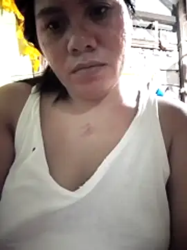 Snapshot of phoenix_1994 chatting on 10, 10, 2025 phoenix 1994 online show from 10, 10, 2025