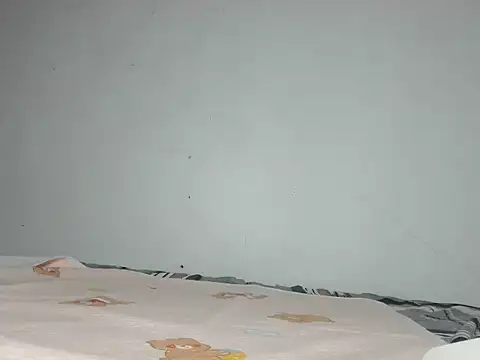 Snapshot of Zuuumon chatting on 8, 10, 2025 Zuuumon online show from 8, 10, 2025