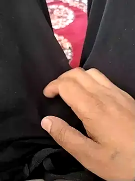 Snapshot of zorhotty chatting on 9, 11, 2025 zorhotty online show from 9, 11, 2025