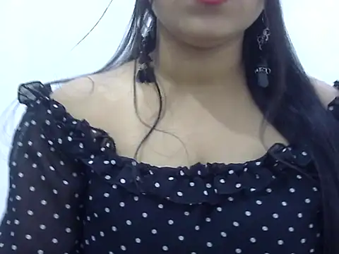 Snapshot of LIYO_ chatting on 14, 3, 2026 LIYO online show from 14, 3, 2026