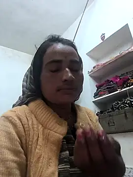 Hot raaani online show from 1, 2, 2026