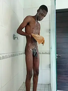 Snapshot of Fizozoo chatting on 9, 10, 2025 Fizozoo online show from 9, 10, 2025