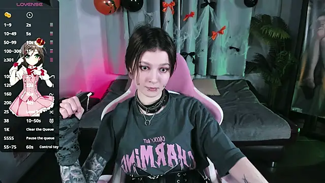 Snapshot of MiraVelle chatting on 27, 10, 2025 MiraVelle online show from 27, 10, 2025