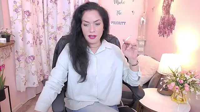 MyLovOne online show from 8, 11, 2025