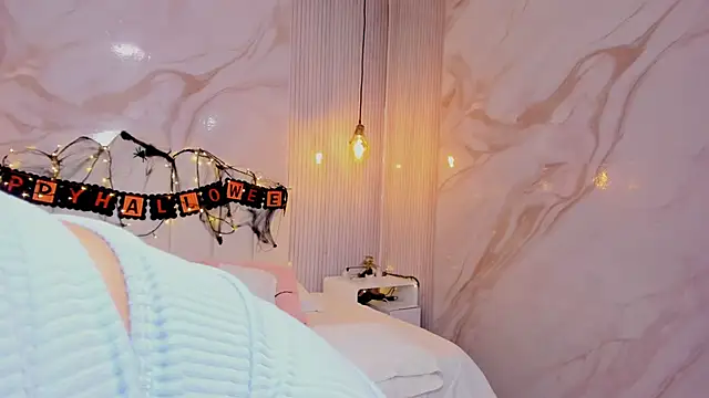 luna hot ass online show from 30, 10, 2025