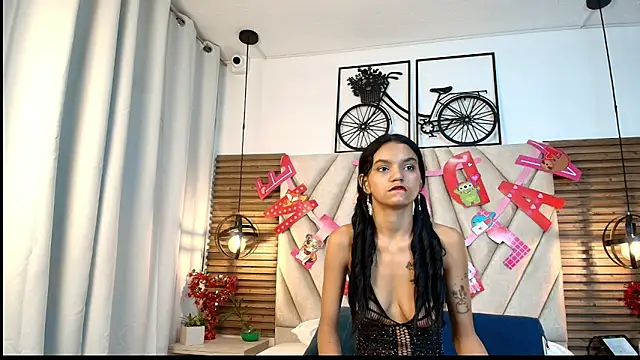 Cinthiabaker online show from 27, 9, 2025