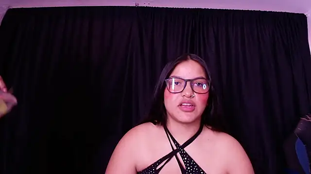 Lilith and Khloe online show from 25, 3, 2026