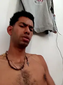 Snapshot of Negritohot2828 chatting on 11, 10, 2025 Negritohot2828 online show from 11, 10, 2025