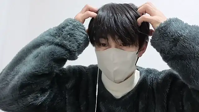 Snapshot of otouhu76 chatting on 16, 12, 2025 otouhu76 online show from 16, 12, 2025