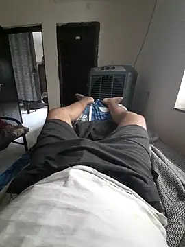 Snapshot of Yourslovingdick chatting on 20, 4, 2026 Yourslovingdick online show from 20, 4, 2026