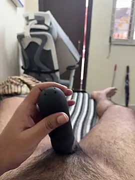Snapshot of Yourslovingdick chatting on 28, 7, 2026 Yourslovingdick online show from 28, 7, 2026