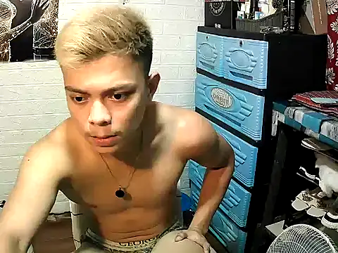 Pinoy slutcummer69 online show from 31, 10, 2025