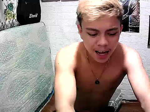 Pinoy slutcummer69 online show from 20, 11, 2025