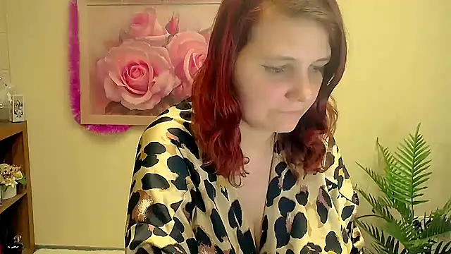 Snapshot of TwoBigSuns chatting on 15, 1, 2026 TwoBigSuns online show from 15, 1, 2026