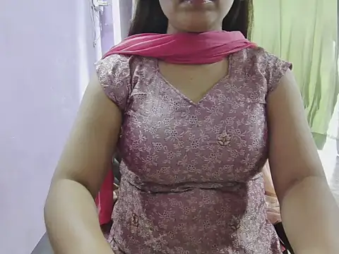 Naina 007 online show from 22, 9, 2025