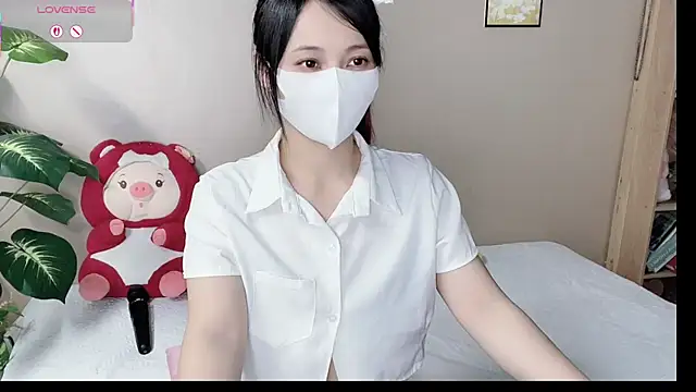 phuongnhi  online show from 9, 9, 2025