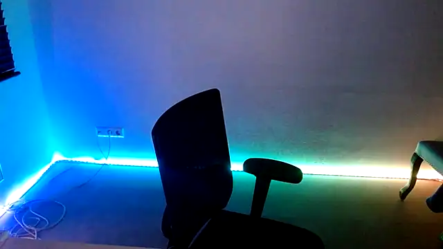 Mrs-Aurora online show from 22, 12, 2025