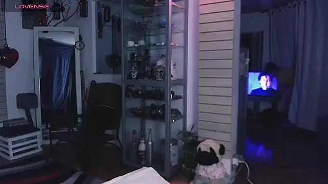 xinamora online show from 12, 10, 2025