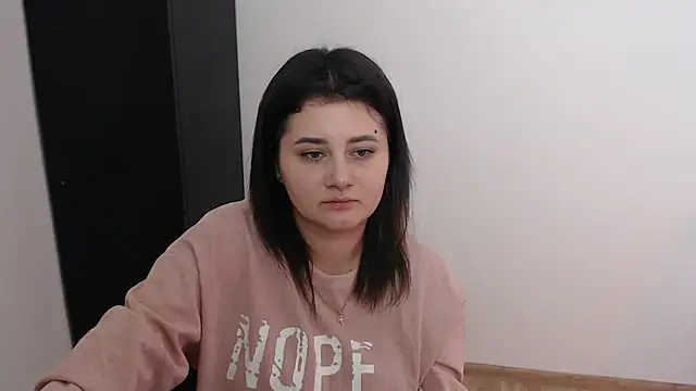 Katrin kiss  online show from 10, 10, 2025