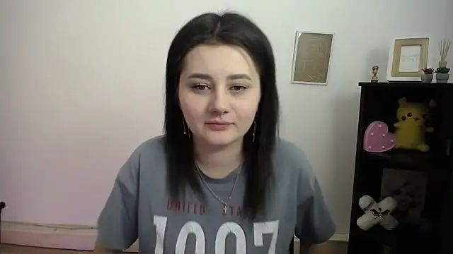 Katrin kiss  online show from 15, 3, 2026