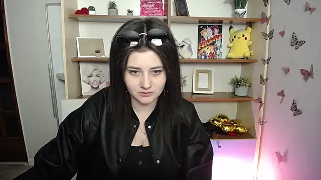 Katrin kiss  online show from 14, 5, 2026