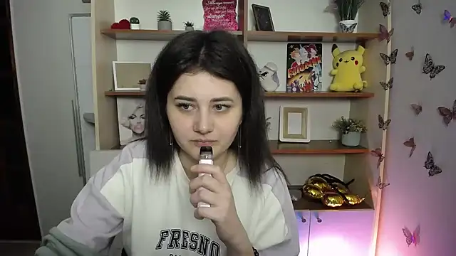 Katrin kiss  online show from 18, 5, 2026