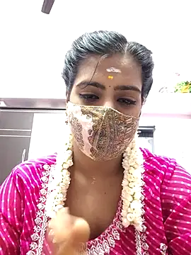 Snapshot of Tamil-Meenu12 chatting on 28, 4, 2026 Tamil-Meenu12 online show from 28, 4, 2026