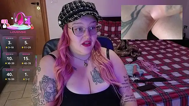 AlyssaWonderland online show from 14, 12, 2025