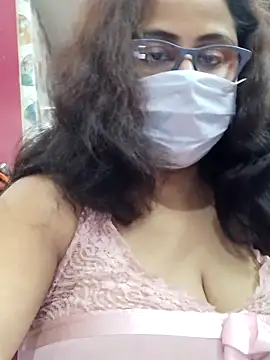 Snapshot of nisha_1110 chatting on 18, 9, 2025 nisha 1110 online show from 18, 9, 2025