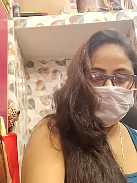 Snapshot of nisha_1110 chatting on 11, 10, 2025 nisha 1110 online show from 11, 10, 2025