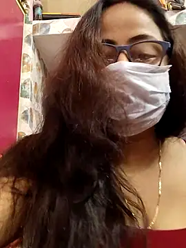 Snapshot of nisha_1110 chatting on 4, 11, 2025 nisha 1110 online show from 4, 11, 2025