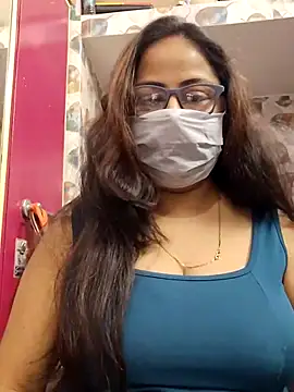 Snapshot of nisha_1110 chatting on 11, 11, 2025 nisha 1110 online show from 11, 11, 2025