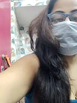 Snapshot of nisha_1110 chatting on 14, 11, 2025 nisha 1110 online show from 14, 11, 2025