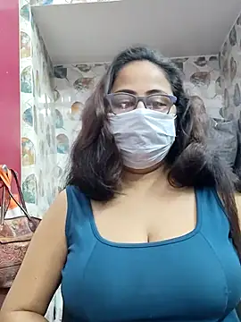 Snapshot of nisha_1110 chatting on 16, 12, 2025 nisha 1110 online show from 16, 12, 2025