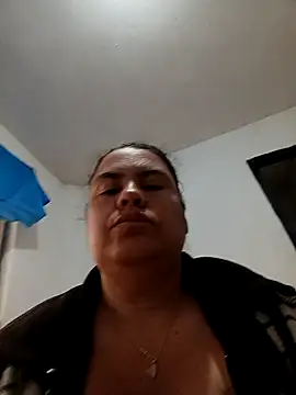 yaneth  online show from 30, 9, 2025